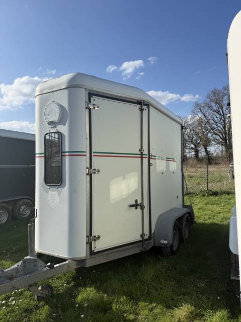 Horse trailer Fautras PROVAN CLASSIC  2 Stalls 2012 Used