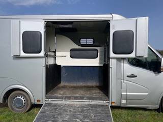 Horsebox HGV Renault RENAULT MASTER  2023 Used