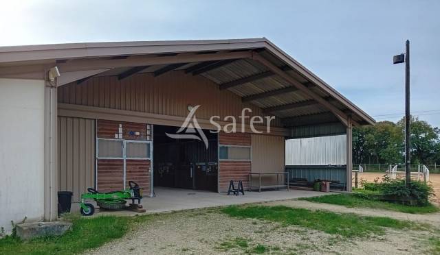 Equestrian property  Charente-Maritime