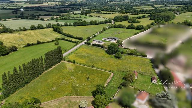 Equestrian property  Orne