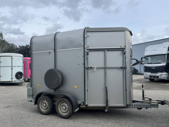 Horse trailer Ifor Williams  2 Stalls 2007 Used