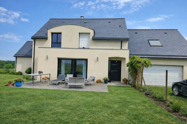 Livery yard  Ile-et-Vilaine