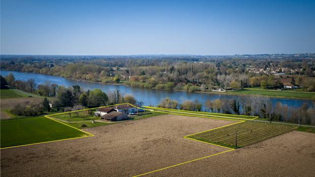Equestrian property  Gironde