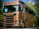 New build Scania Premium Luxury 26-tonne EQ-built horse