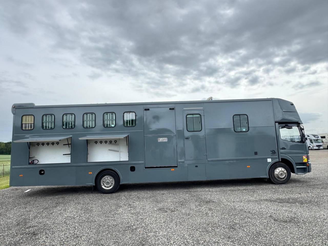 Horsebox NON-HGV Mercedes 15.280 2000 Used