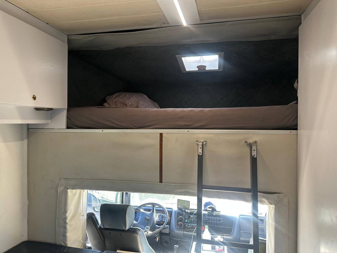 Horsebox NON-HGV Mercedes 15.280 2000 Used