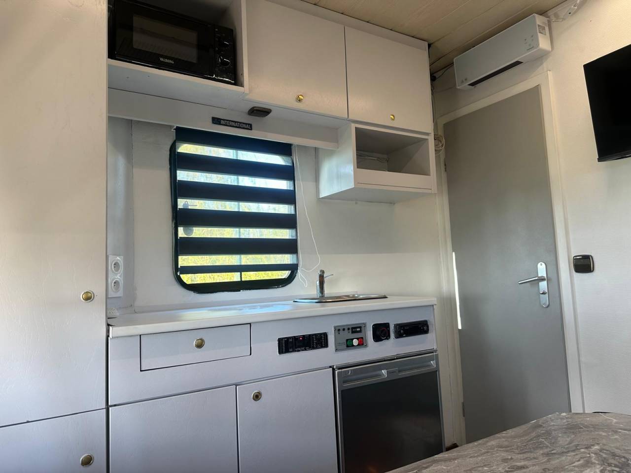 Horsebox NON-HGV Mercedes 15.280 2000 Used