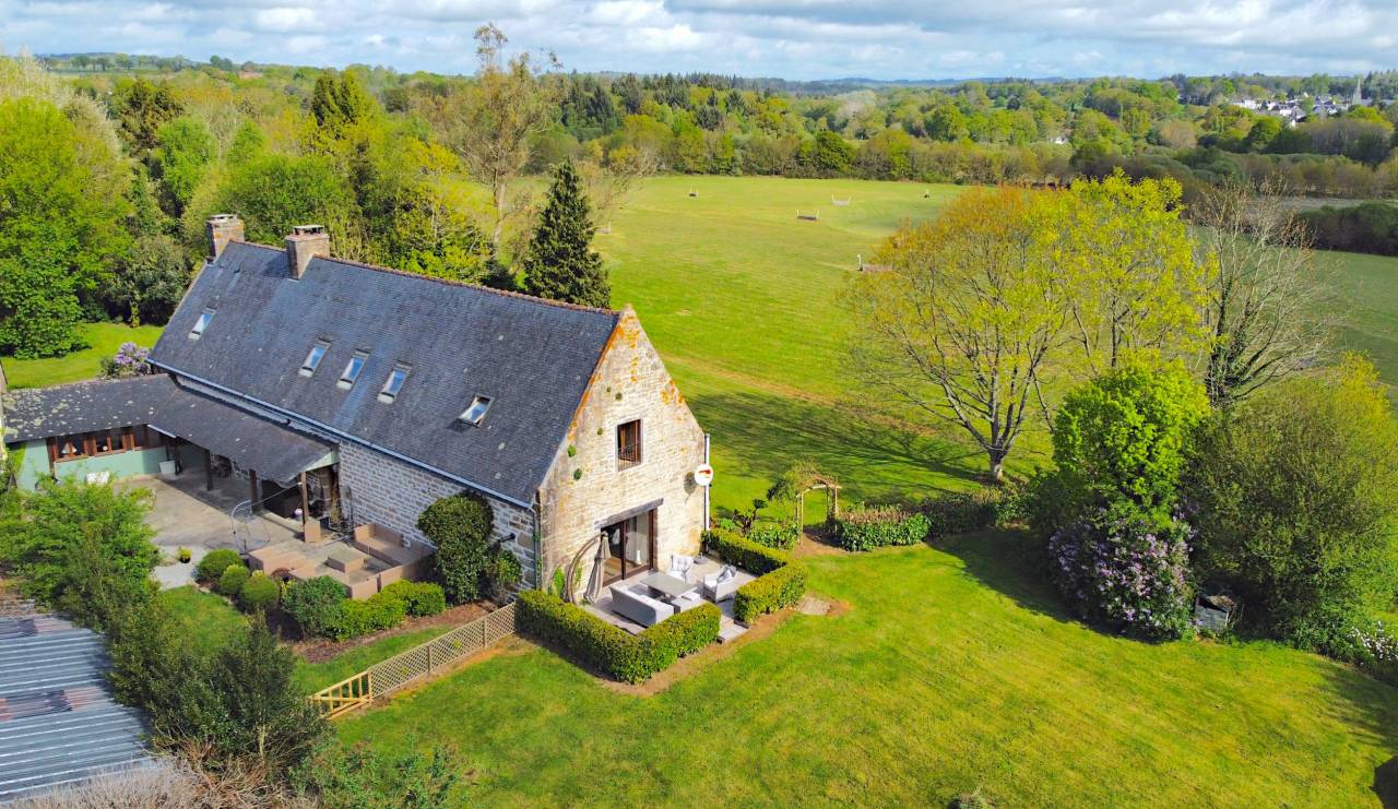 Equestrian property  Morbihan