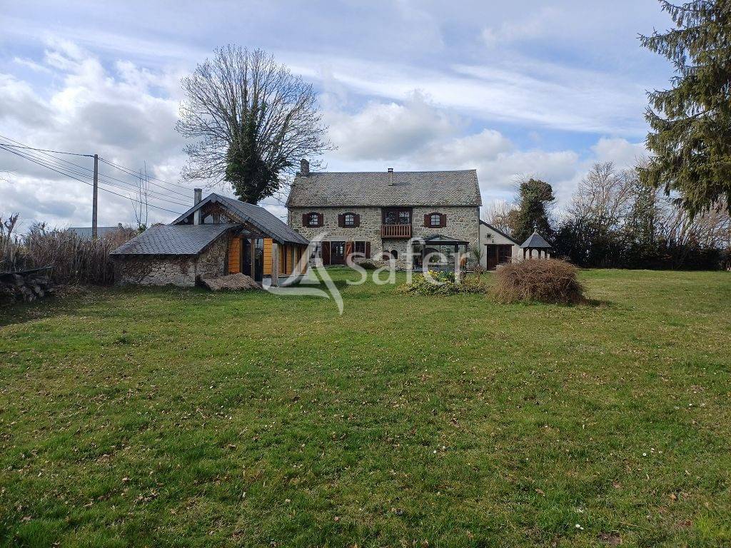Other country property  Corr&egrave;ze