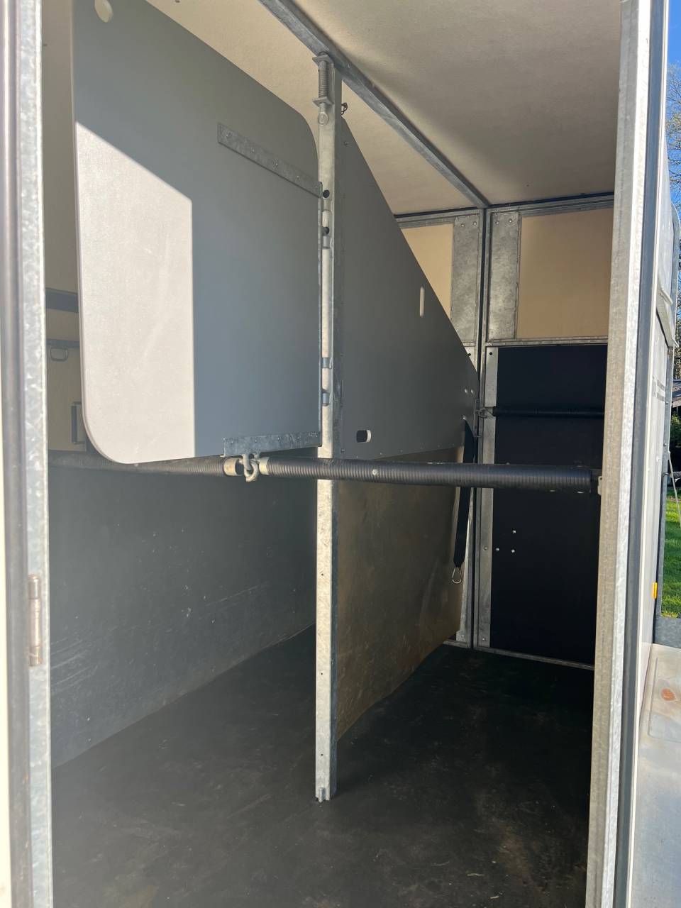 Horse trailer Fautras Provan 2 Stalls 2007 Used