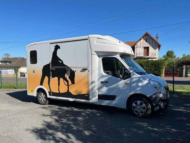 Horsebox HGV Paragan Master 2016 2016 Used