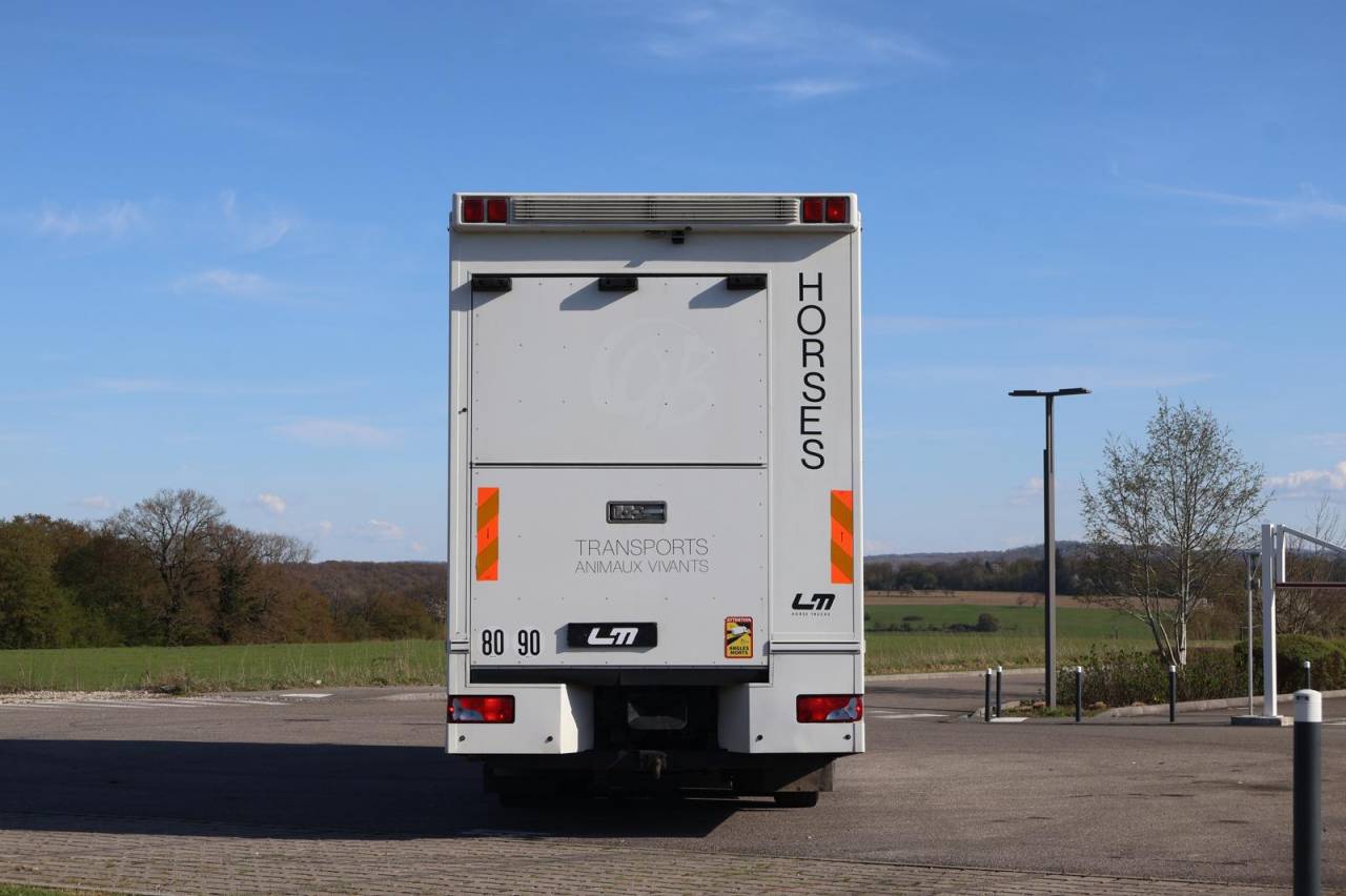 Horsebox NON-HGV Man MAN TGA 26.430 JL POP OUT 2006 Used