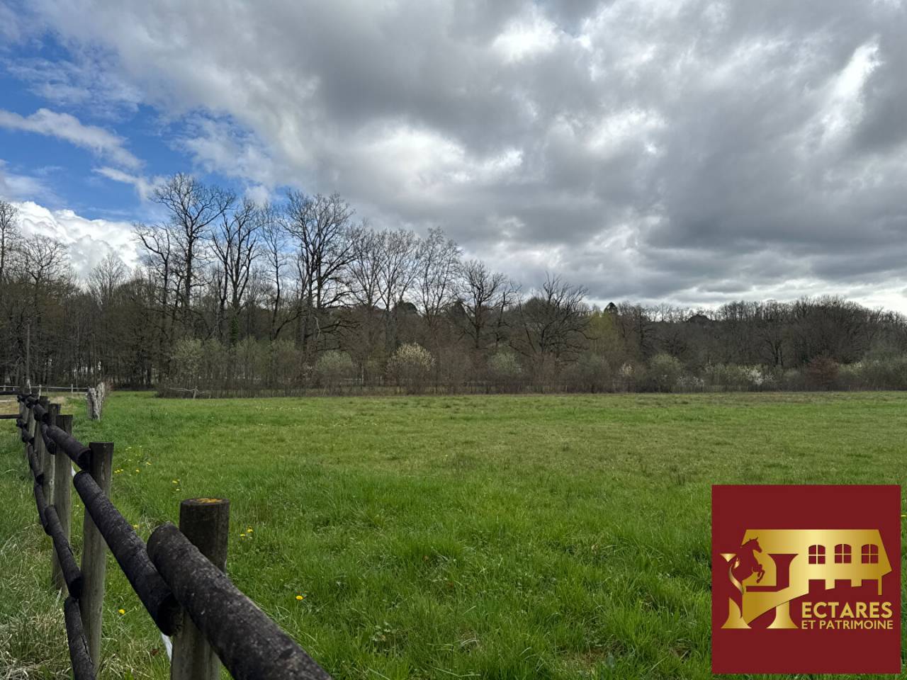 Equestrian property  Corr&egrave;ze