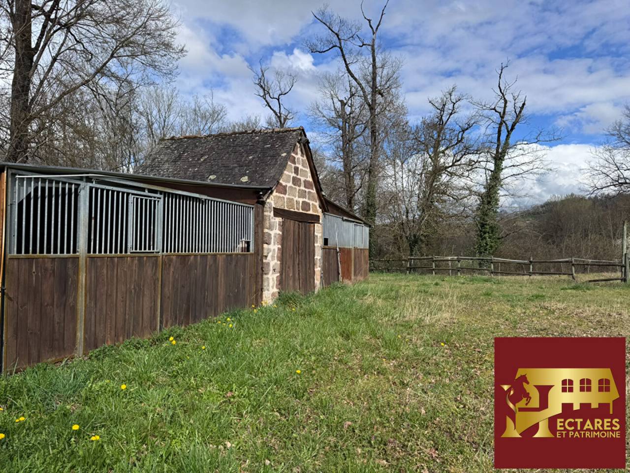 Equestrian property  Corr&egrave;ze