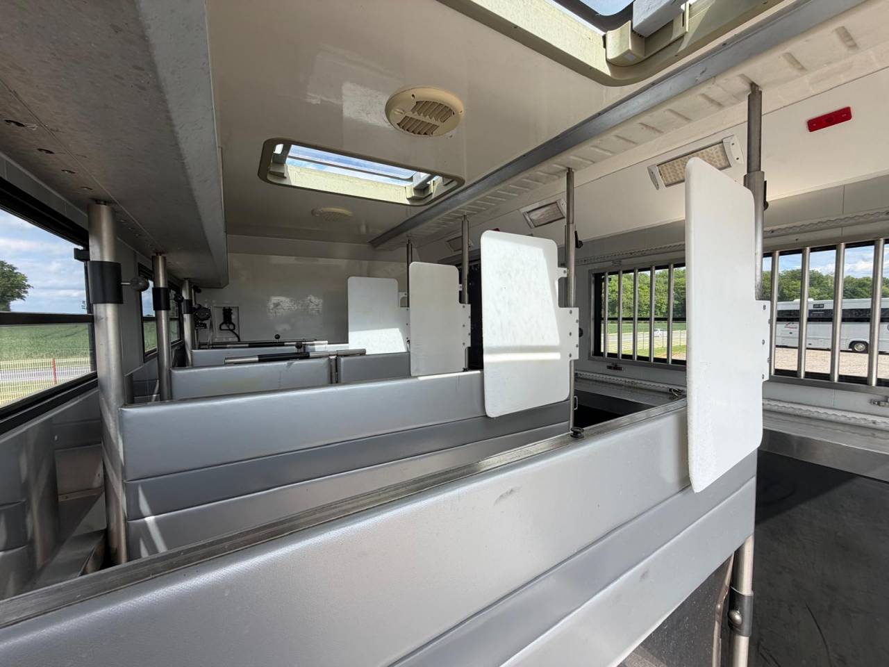 Horsebox NON-HGV STX VOLVO 2011 Used