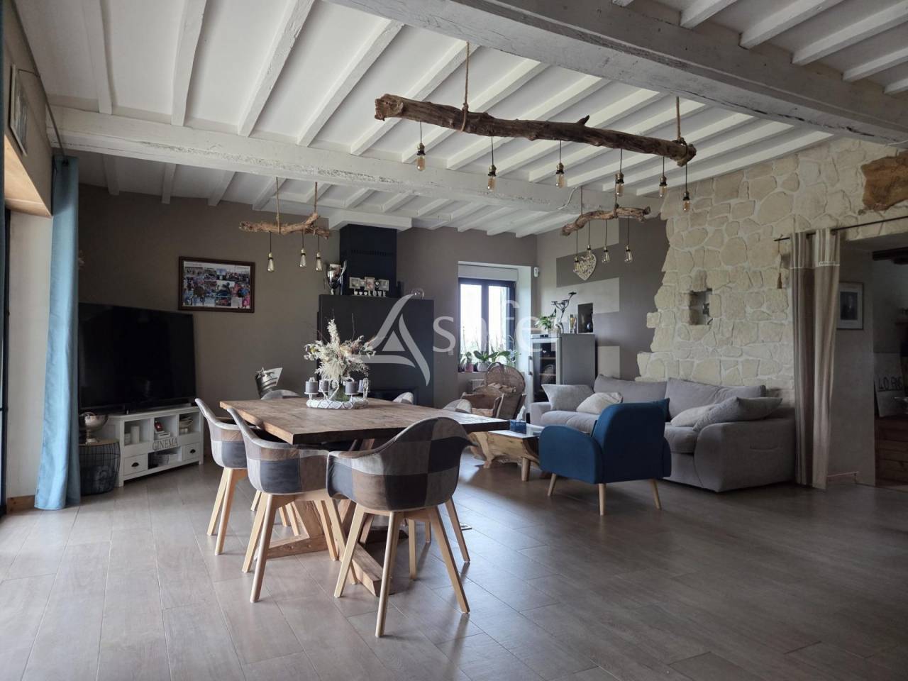 Equestrian property  Mayenne