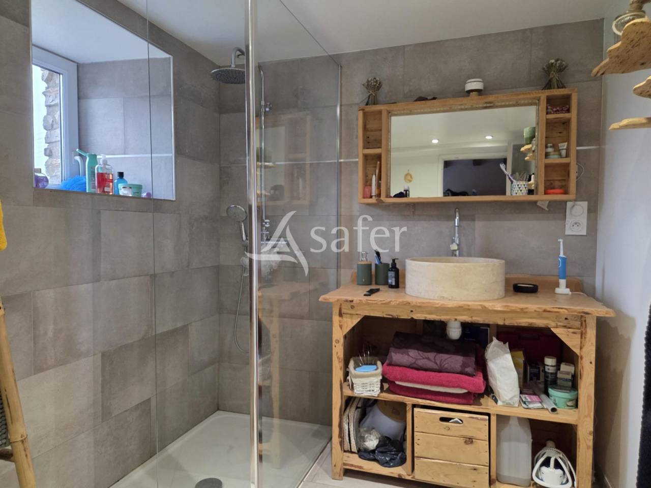 Equestrian property  Mayenne