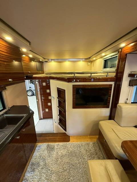 Horsebox NON-HGV Scania Interhorse 2013 Used