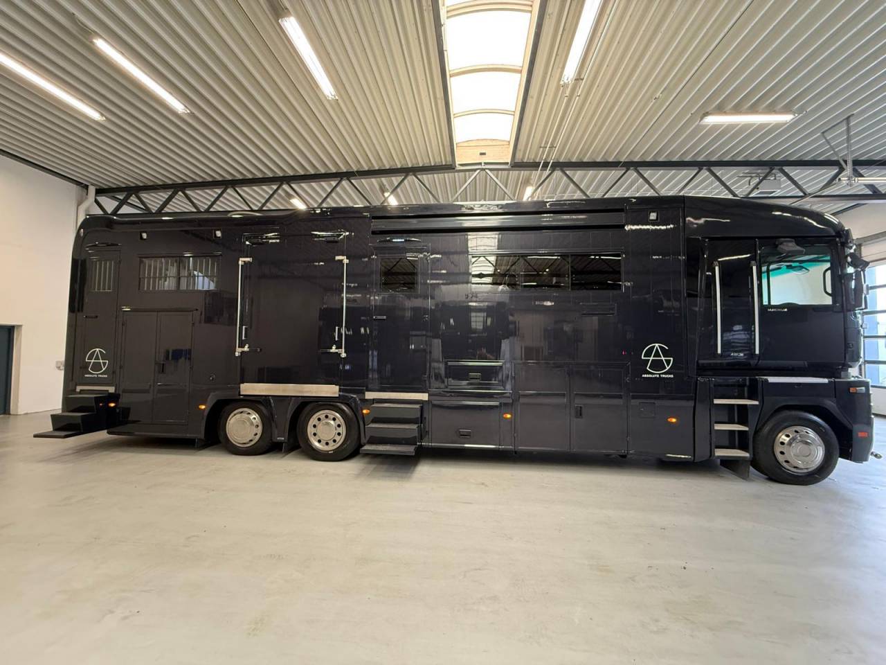 Horsebox NON-HGV Renault STX/magnum 2011 Used