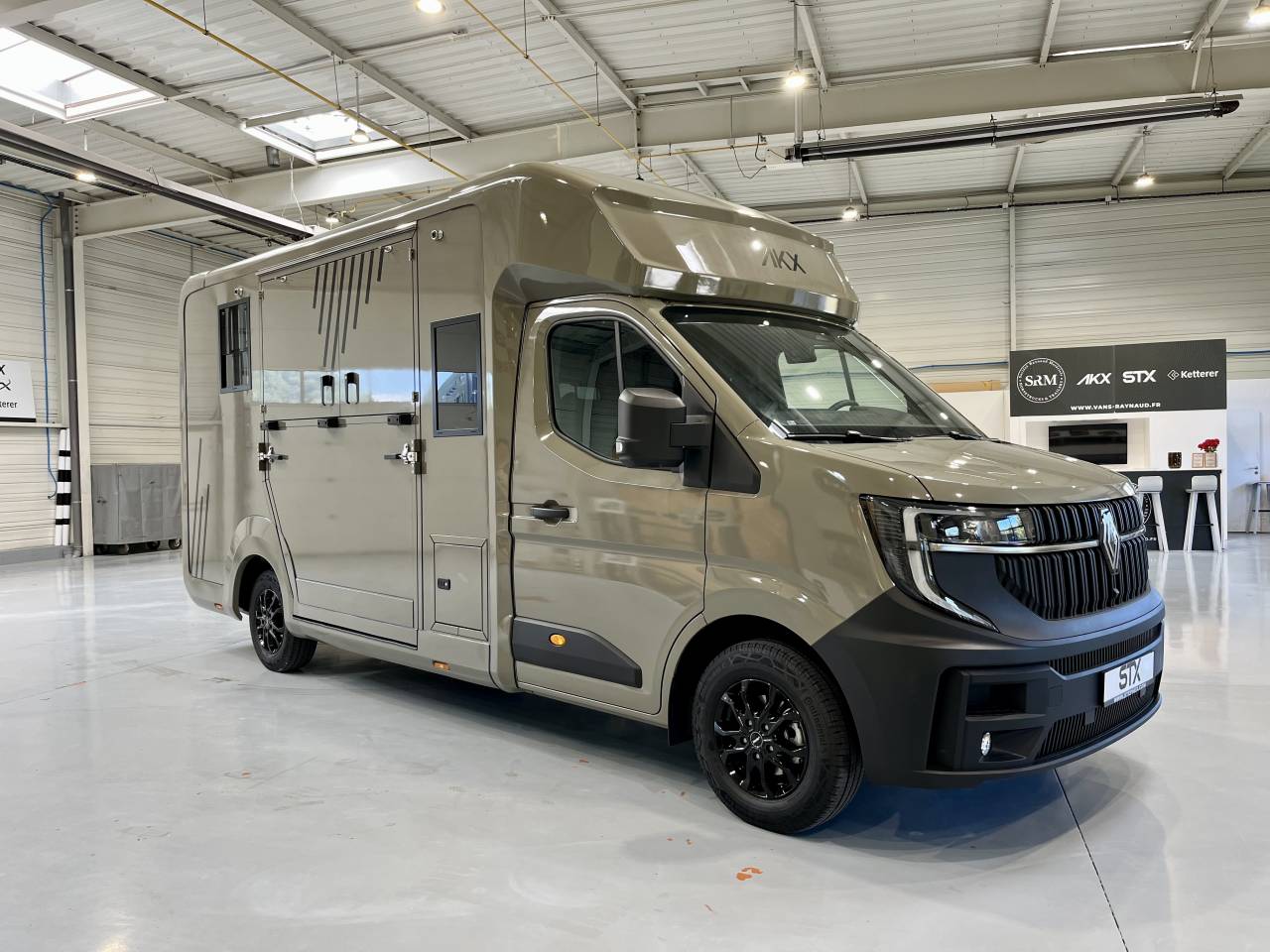 Horsebox HGV AKX  2026 New