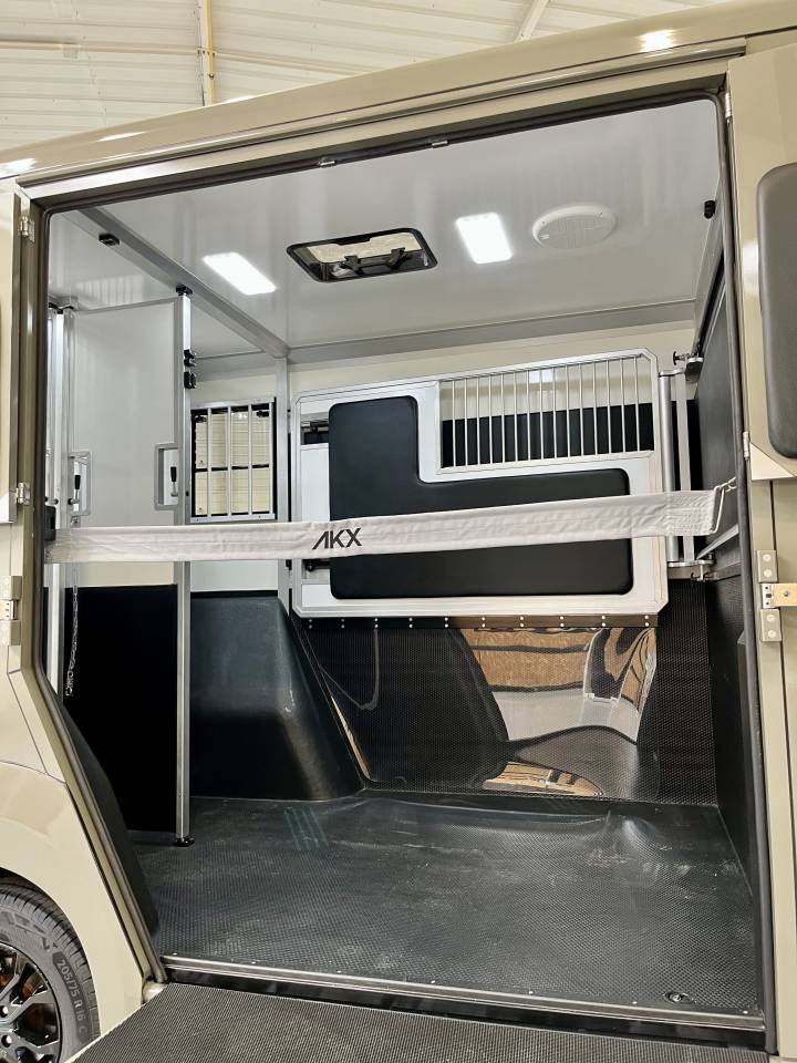 Horsebox HGV AKX  2026 New