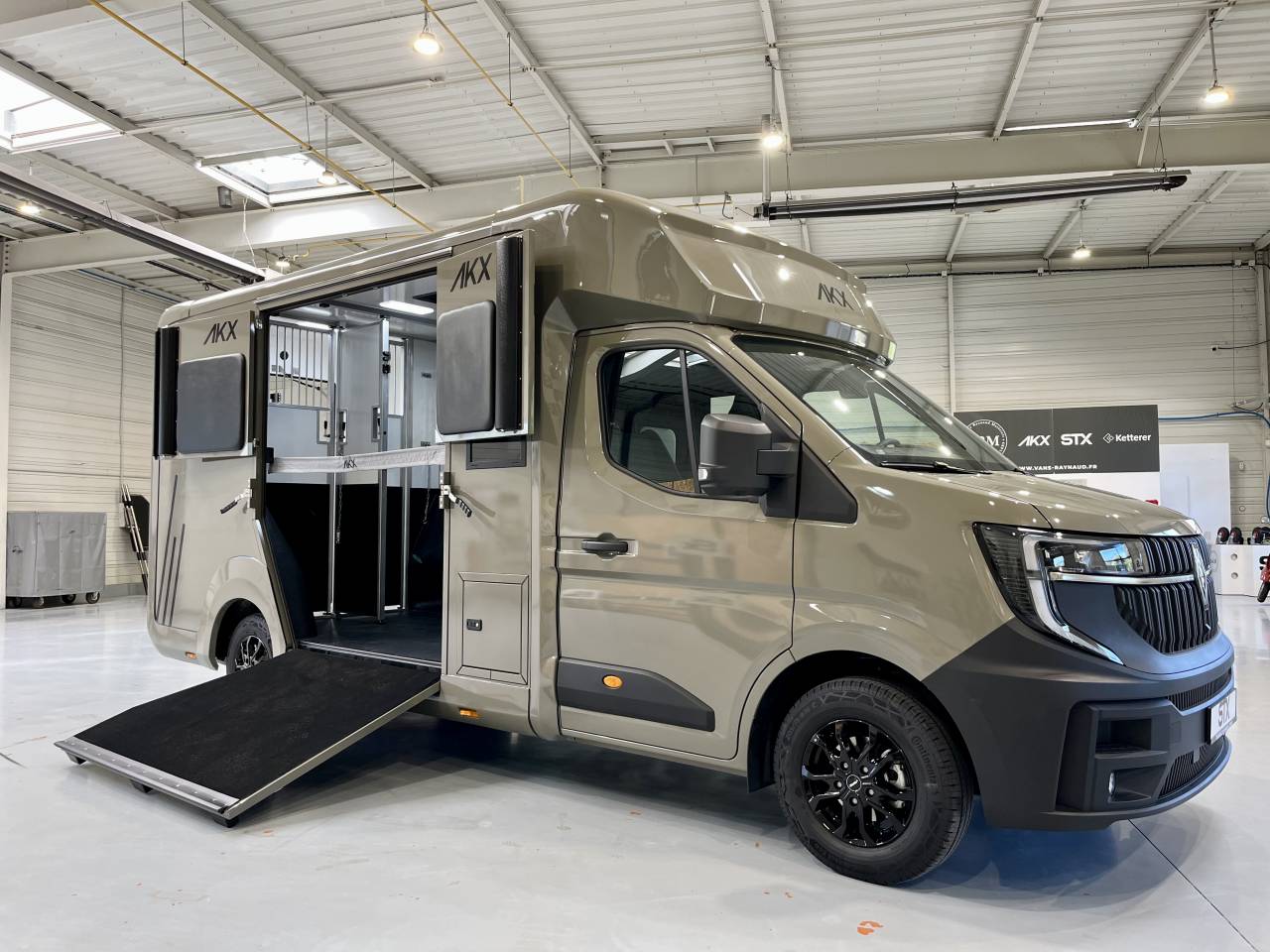 Horsebox HGV AKX  2026 New