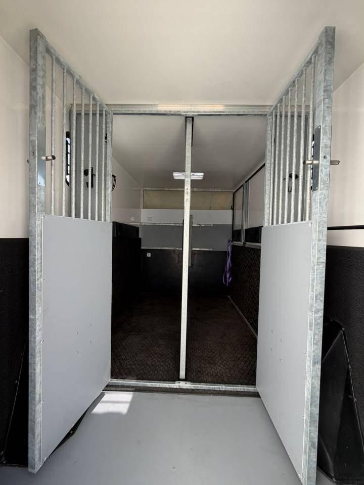 Horsebox HGV AP Petit  2021 Used
