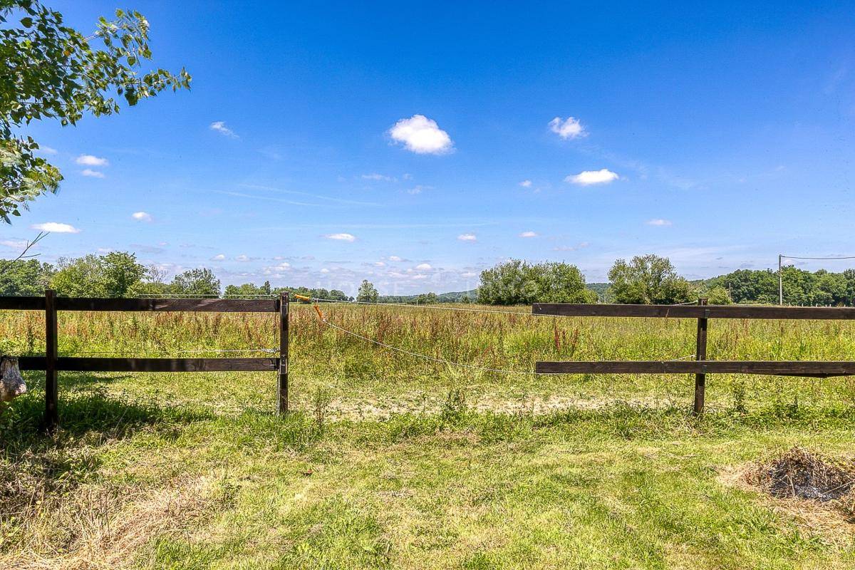 Equestrian property  Hautes-Pyr&eacute;n&eacute;es