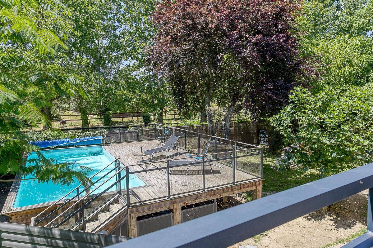 Equestrian property  Hautes-Pyr&eacute;n&eacute;es