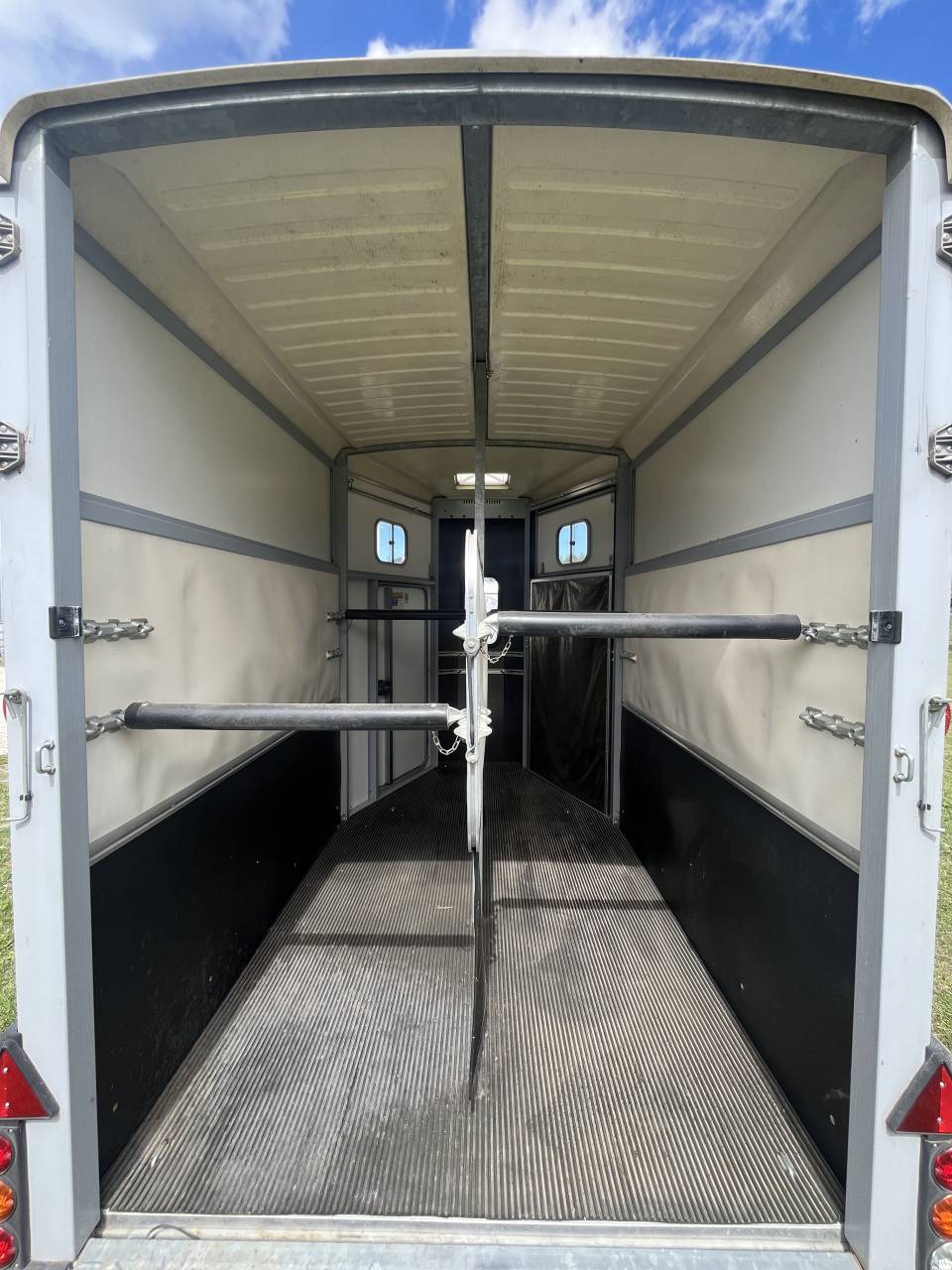 Horse trailer Ifor Williams  2 Stalls 2018 Used