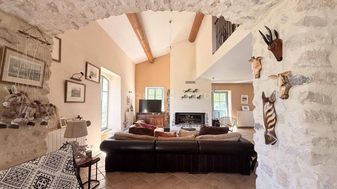 Equestrian property  Alpes-de-Haute-Provence