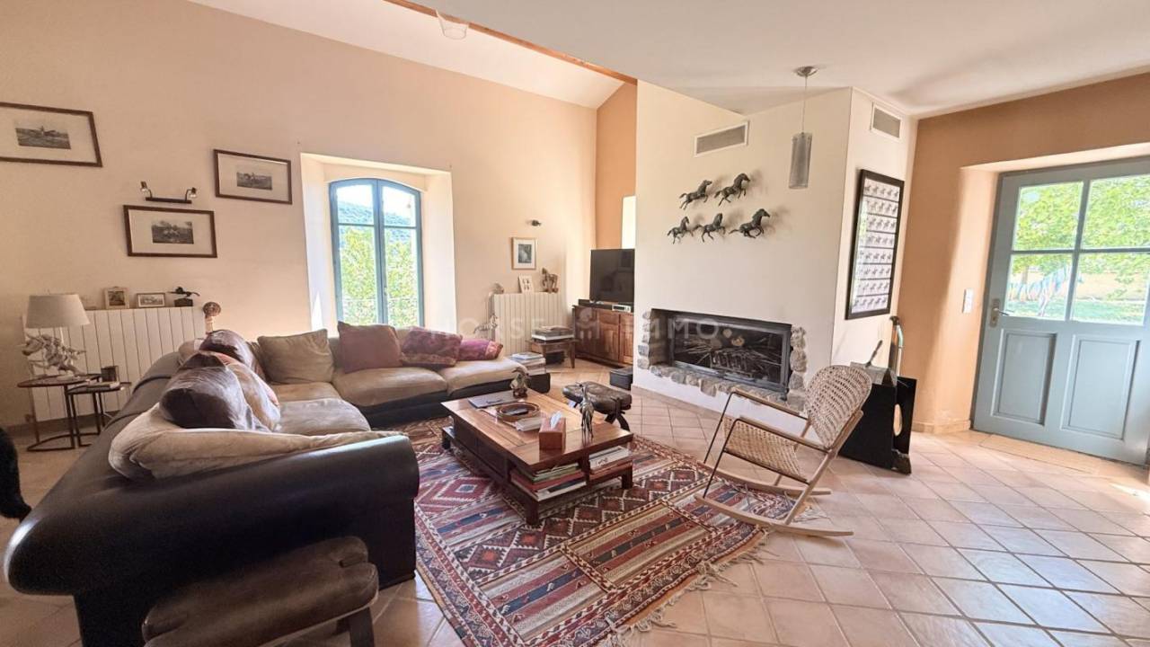 Equestrian property  Alpes-de-Haute-Provence