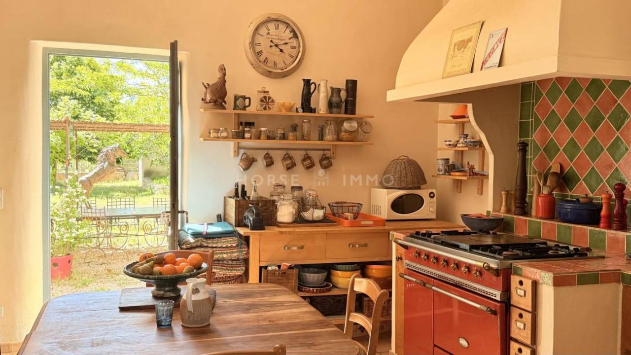 Equestrian property  Alpes-de-Haute-Provence