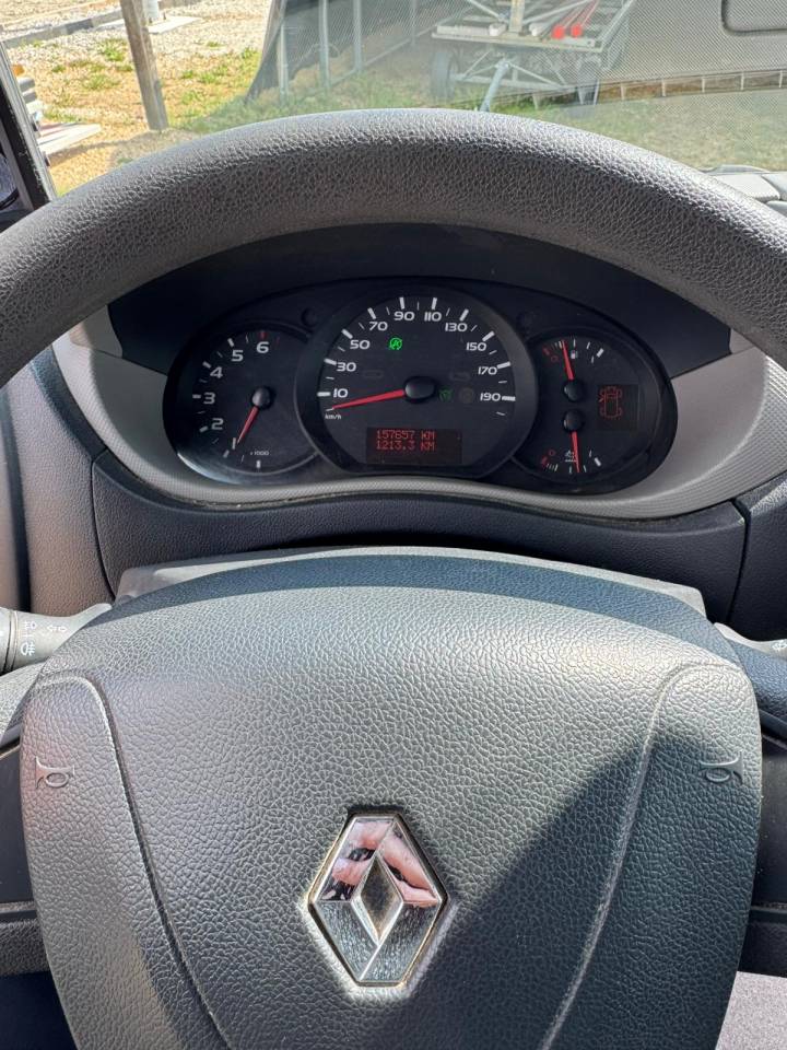 Horsebox HGV Renault Master  2017 Used