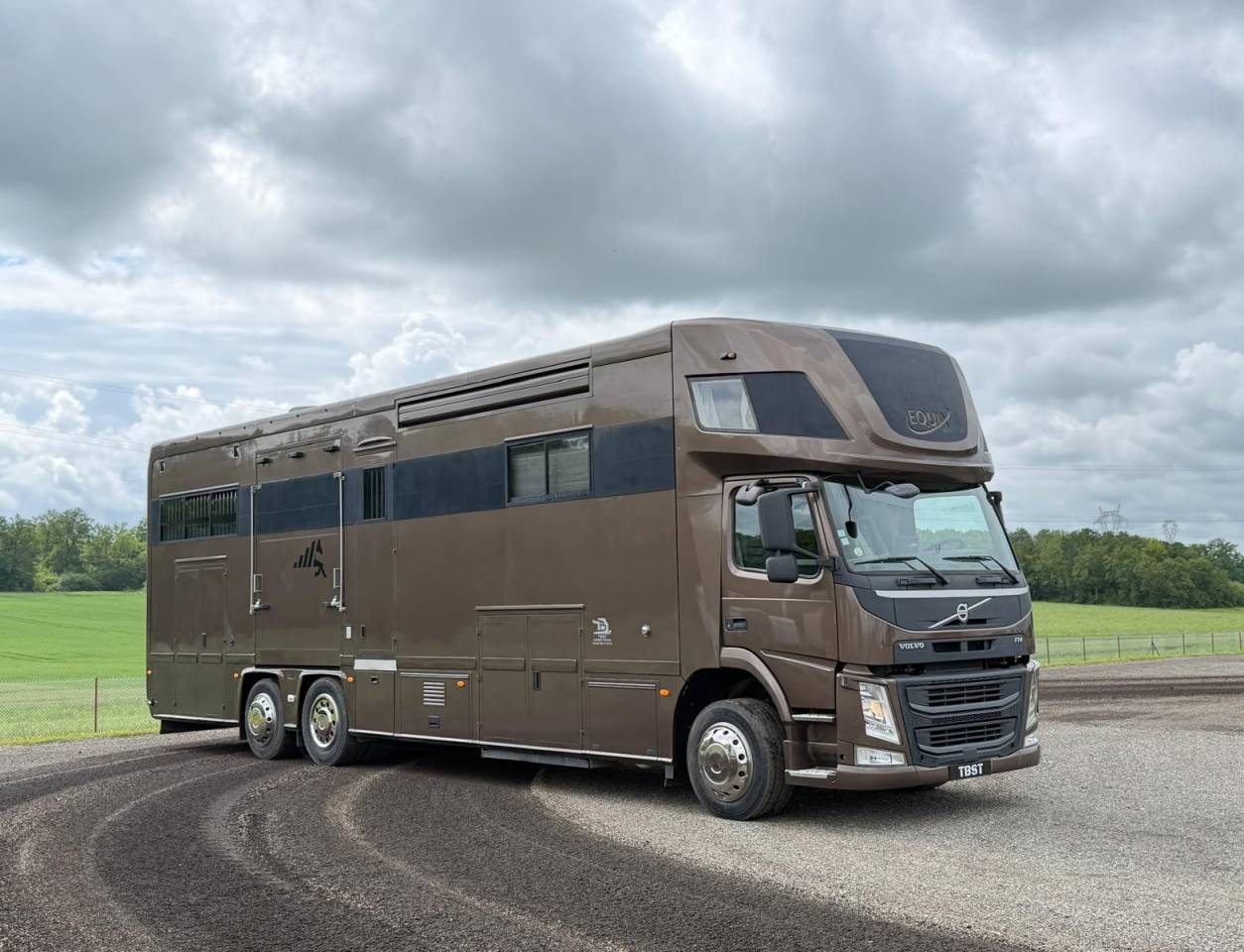 Horsebox NON-HGV EQUIX VOLVO 2016 Used