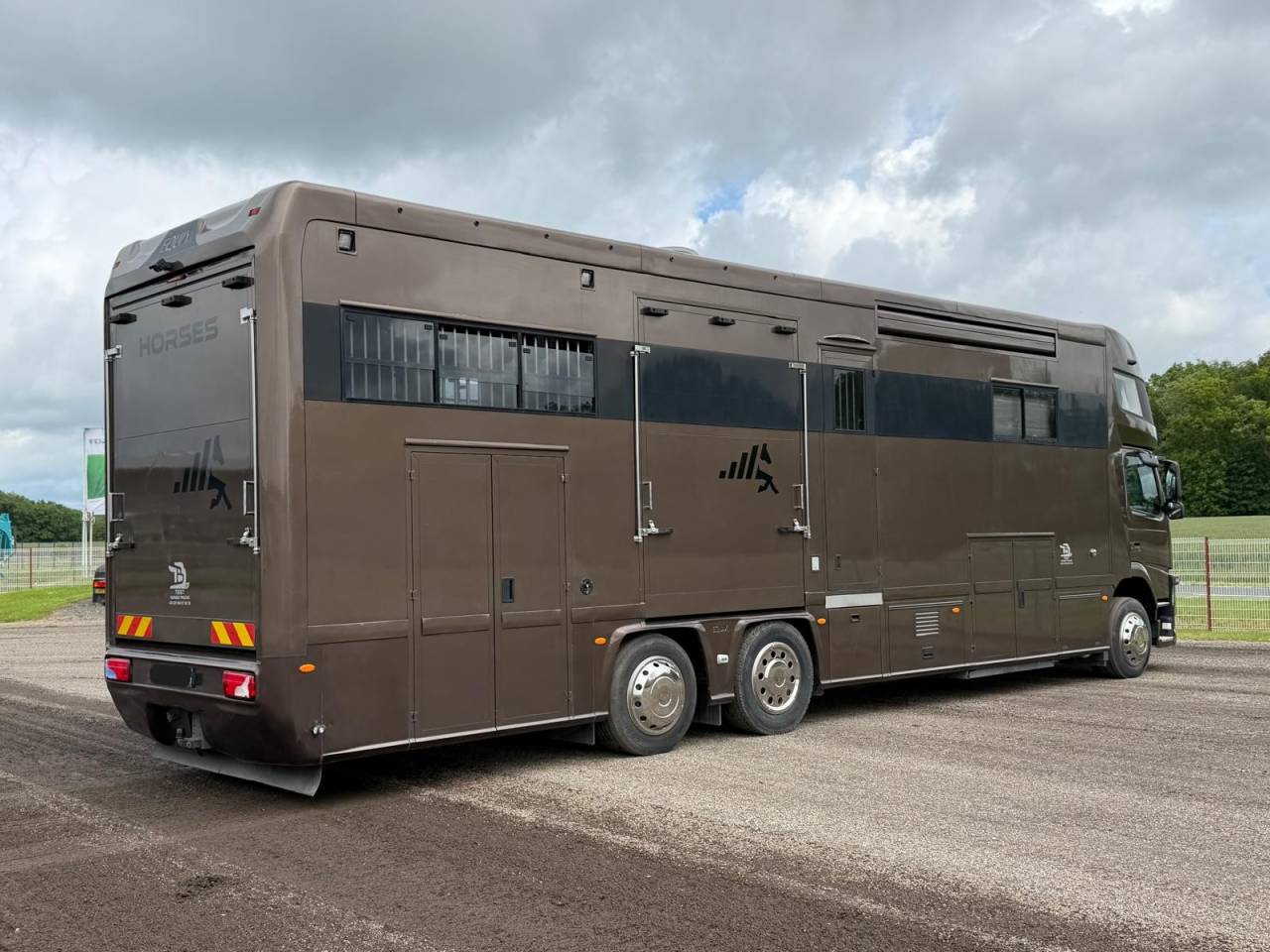 Horsebox NON-HGV EQUIX VOLVO 2016 Used