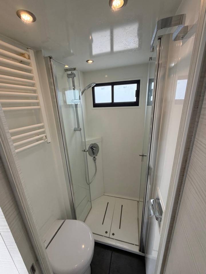 Horsebox NON-HGV EQUIX VOLVO 2016 Used