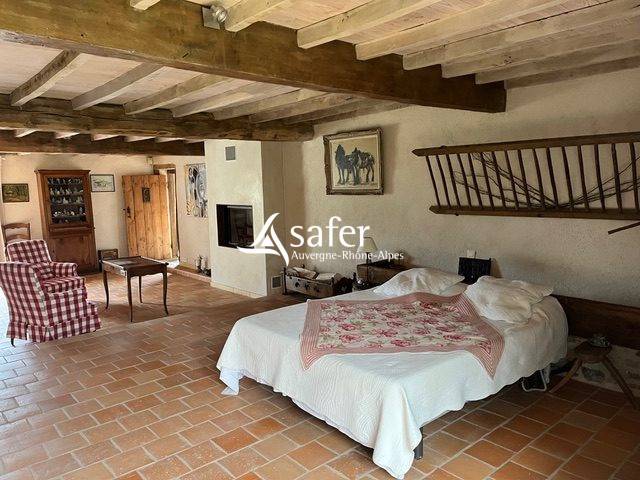 Equestrian property  Puy-de-D&ocirc;me