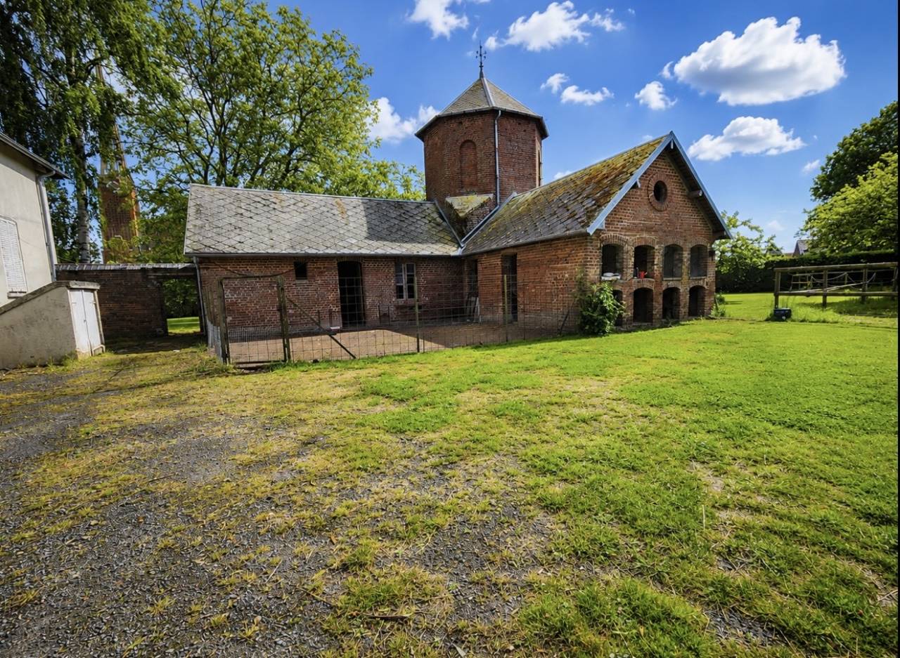Equestrian property  Somme