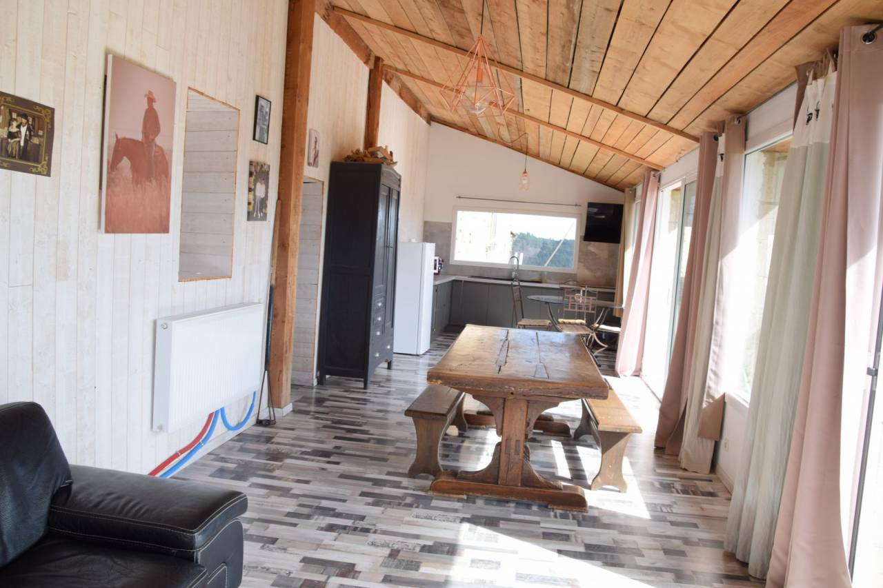 Equestrian Bed and Breakfast  Ard&egrave;che