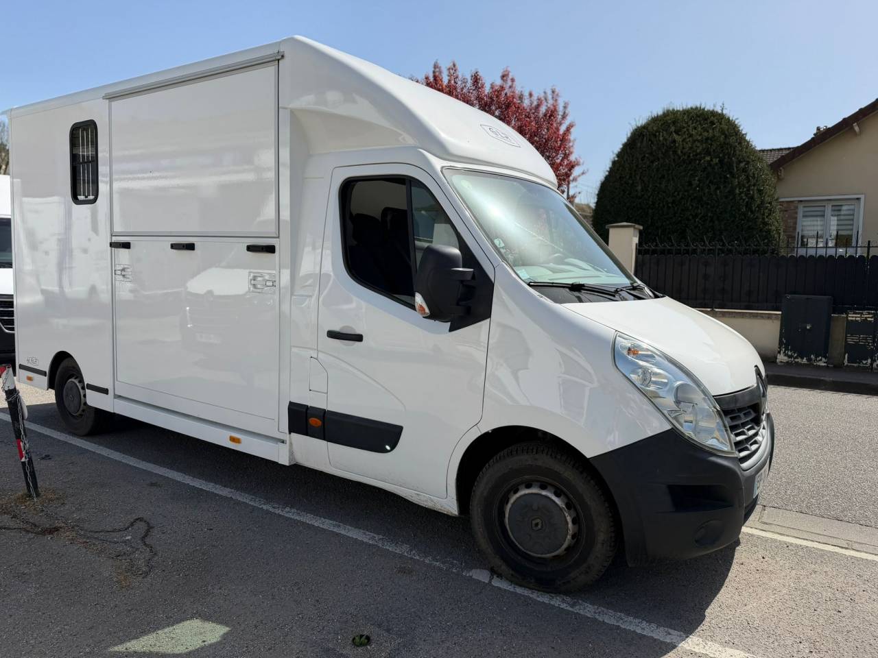 Horsebox HGV Les Vans ACR Renault Master 2017 Used