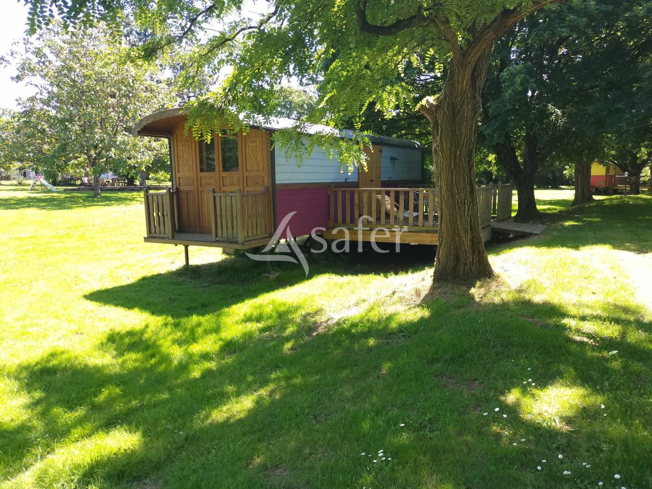 Other country property  Vend&eacute;e
