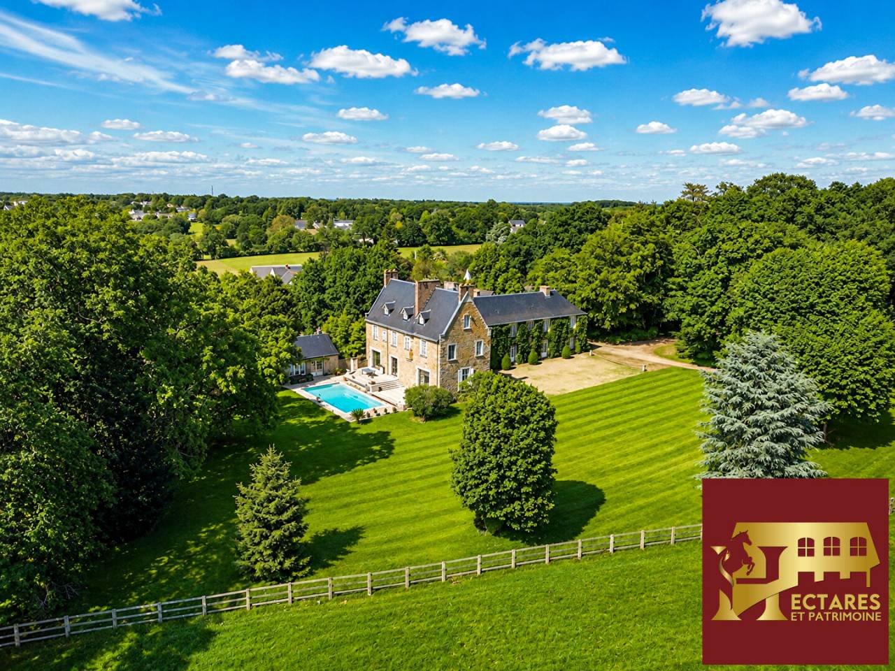 Equestrian property  Loire-Atlantique