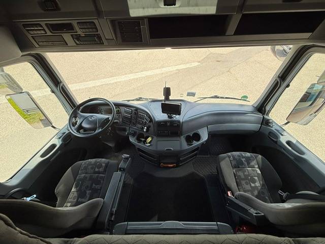 Horsebox NON-HGV Mercedes double pop 2007 Used