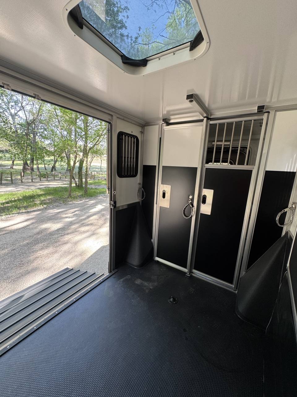 Horsebox HGV Krismar KRISLAR 2026 New