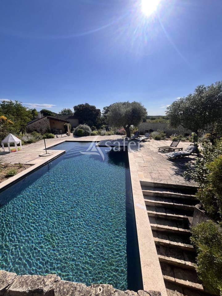 Other country property  H&eacute;rault