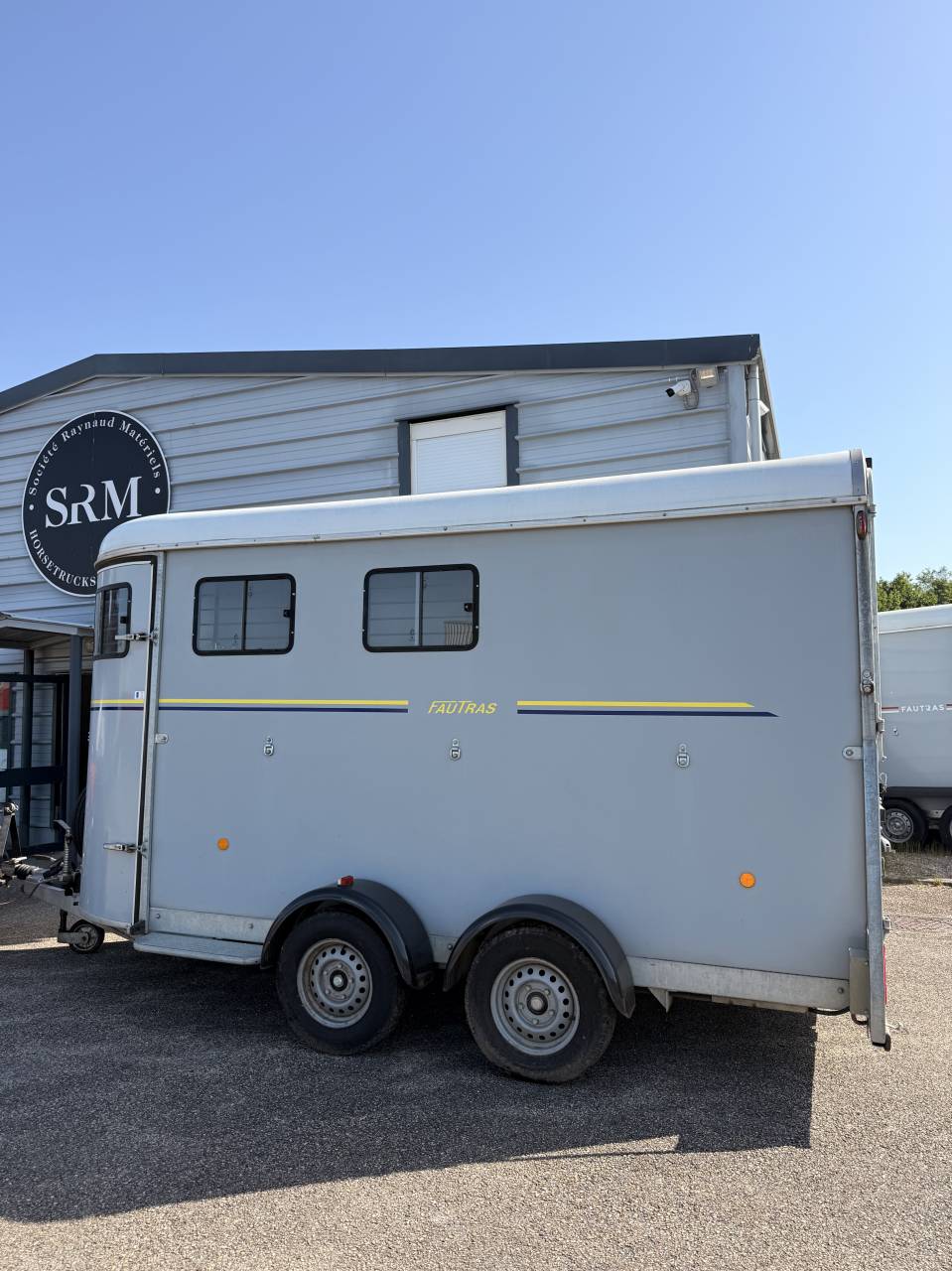 Horse trailer Fautras OBLIC +3  3 Stalls 2019 Used