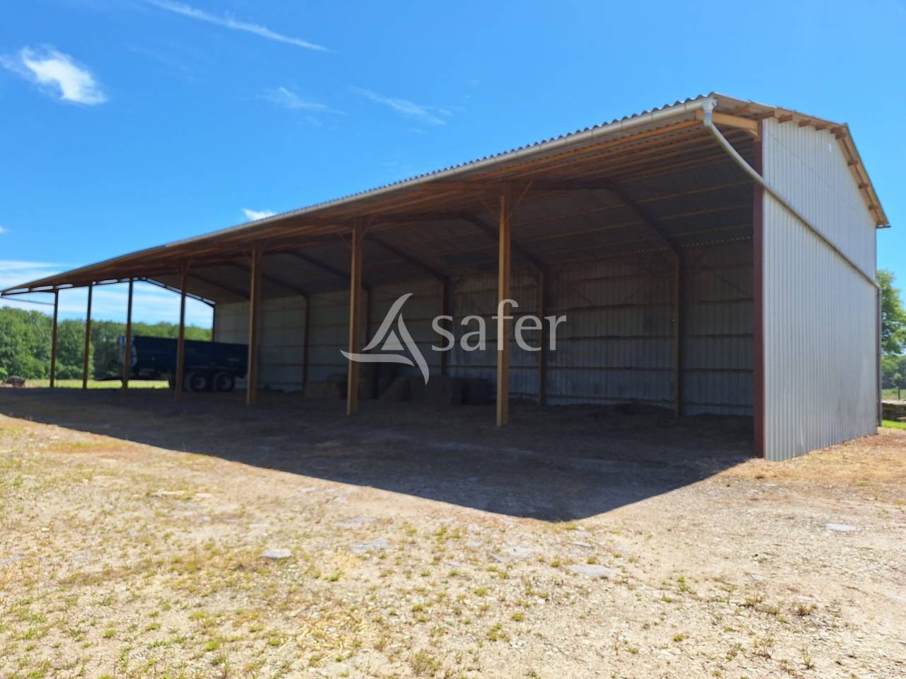 Equestrian property  Indre