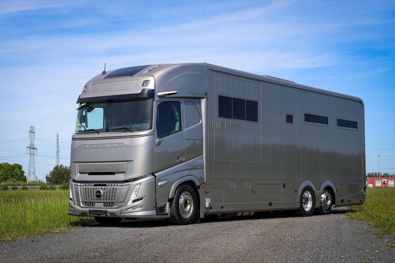 Horsebox NON-HGV Volvo Volvo FH500 Aero interhorse 2026 New