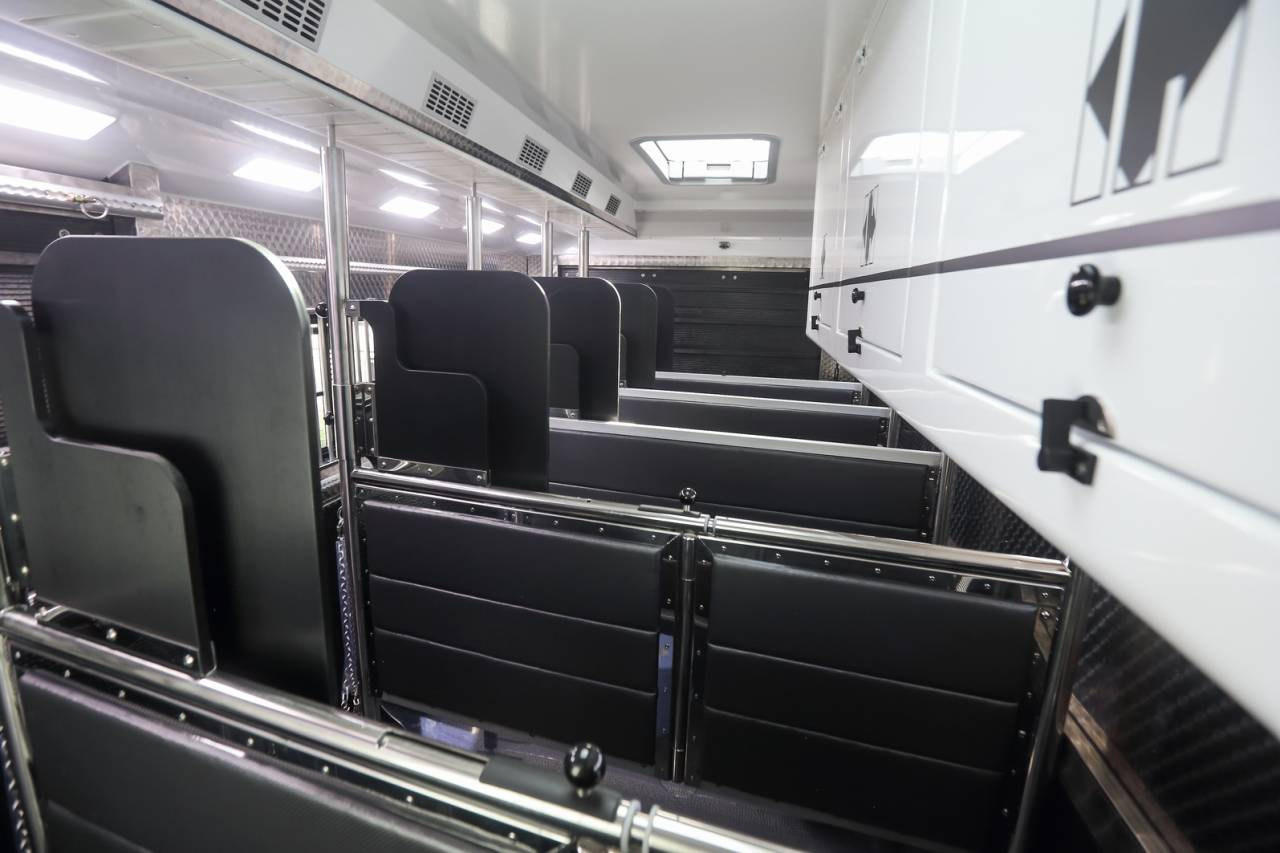 Horsebox NON-HGV Volvo Volvo FH500 Aero interhorse 2026 New